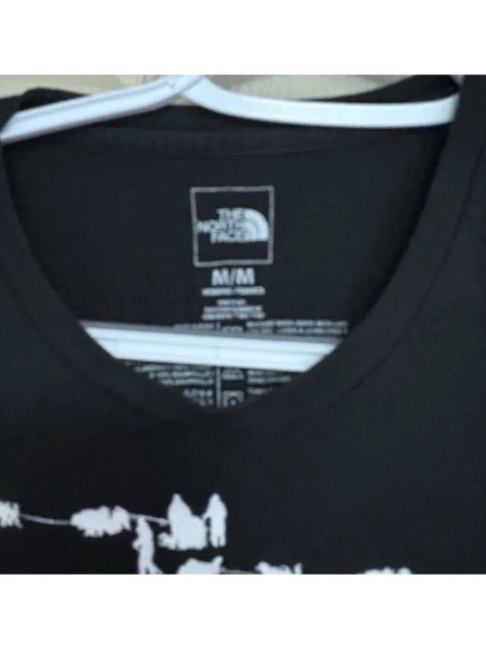 The North Face Women's T Shirt Black Pink White Size Medium - Picture 2 of 4